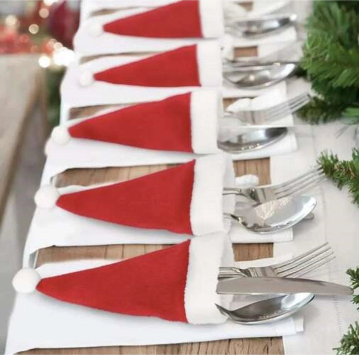 Kerstmutsjes bestekhouder - Bestekhouder Kerstmuts - Kersttafel Decoratie - Bestekzakje 12 Stuks