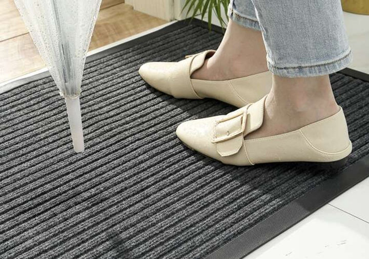Deurmat 60X90 cm - Droogloopmat binnen en buiten - Antislip Deurmat - Deurtapijt- Kwalitatieve Binnenmat - Inloopmat - Deurmatten voor binnen - Deurmat Voordeur - Grijs Zwart