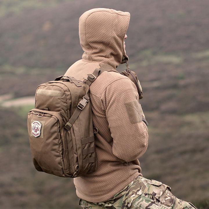Hexagon Fleece Vest - Coyote