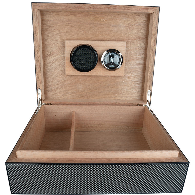 Humidor Carbon look