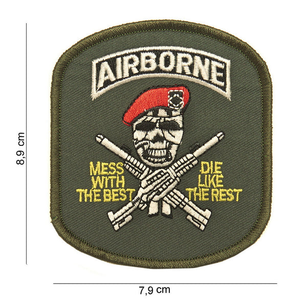 Embleem stof airborne (doodskop)