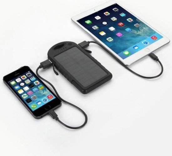 Draagbare zonnelader met dubbele USB + karabijn + zaklamp - 5000 mah - zwart