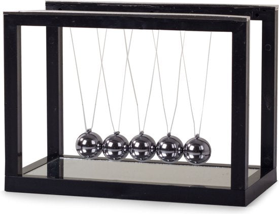 Newton cradle