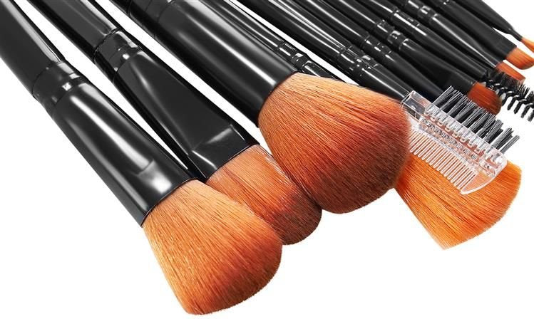 MAKE-UPBORSTELSET IN EEN KOFFER - 12 STUKS - Zwart